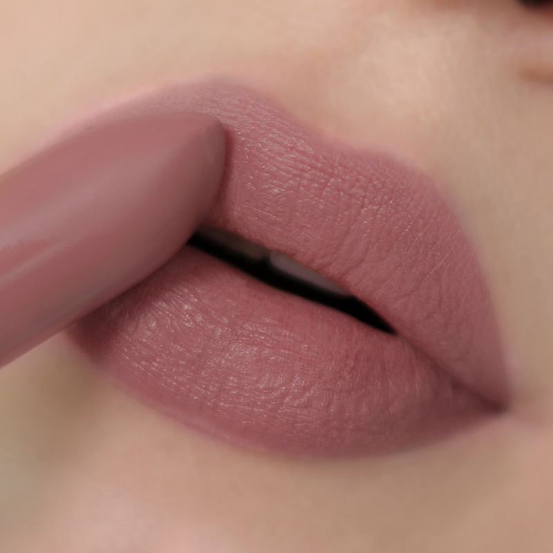 Relouis Помада губная матовая Icon Look, тон:04, Nude Liberté