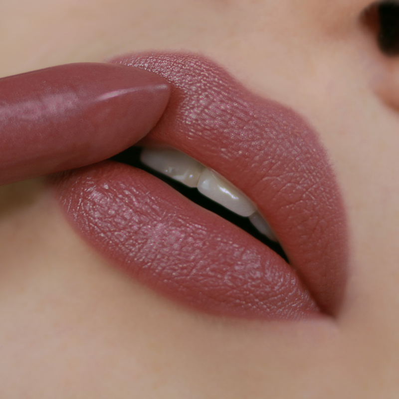 Relouis Помада губная GOLD PREMIUM тон 337