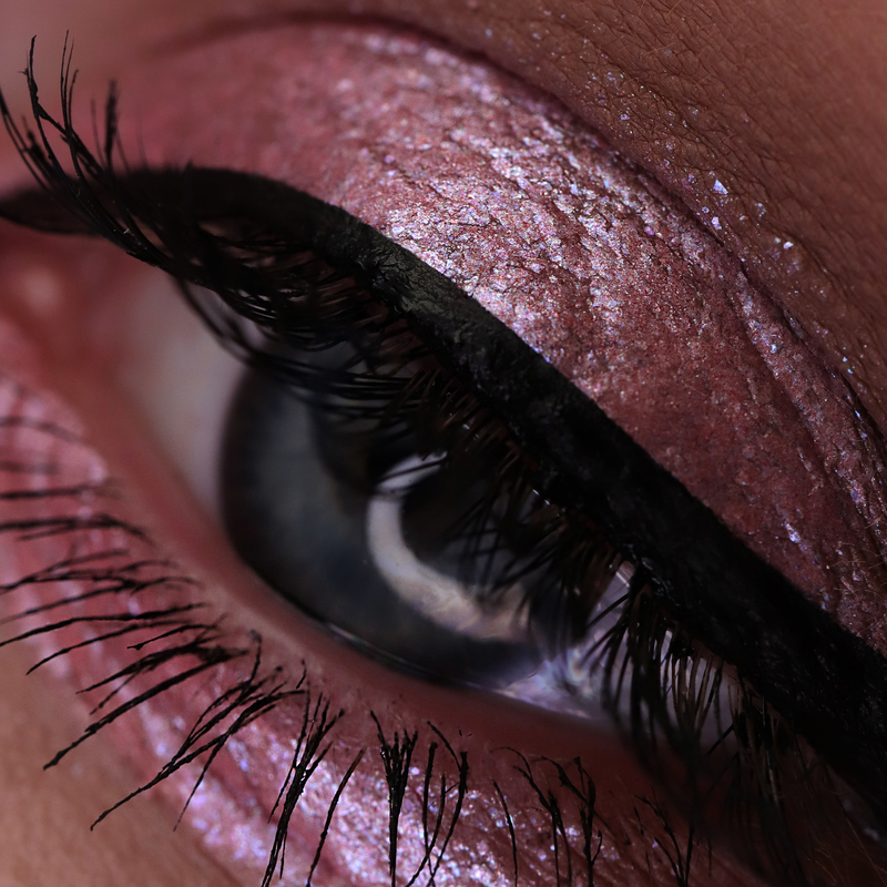 Relouis Тени д/век жидкие сияющие PRO Sparkle Liquid Eyeshadow 31 Pink Party