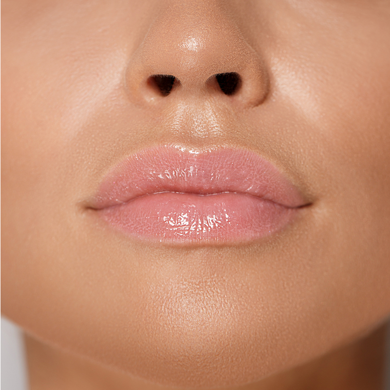 LUX visage Блеск-плампер д/губ LIP volumizer hot vanilla 303 Baby Pink