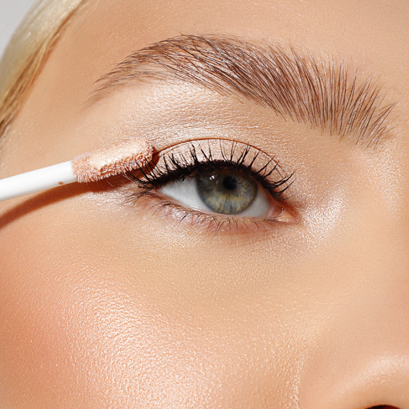 LUX visage Жидкие тени для век SATIN Nude super stay 201 Ivory